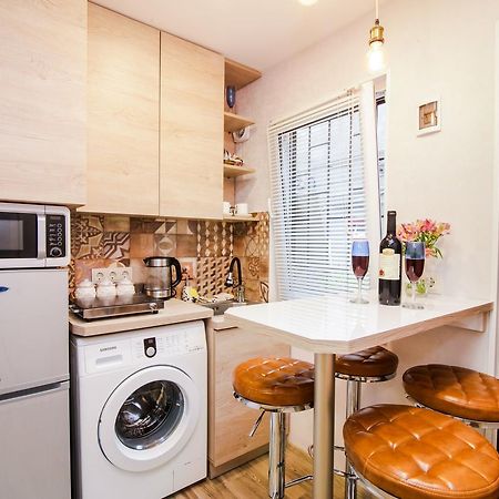 Opera Apartment Very Heart Of Tbilisi Esterno foto