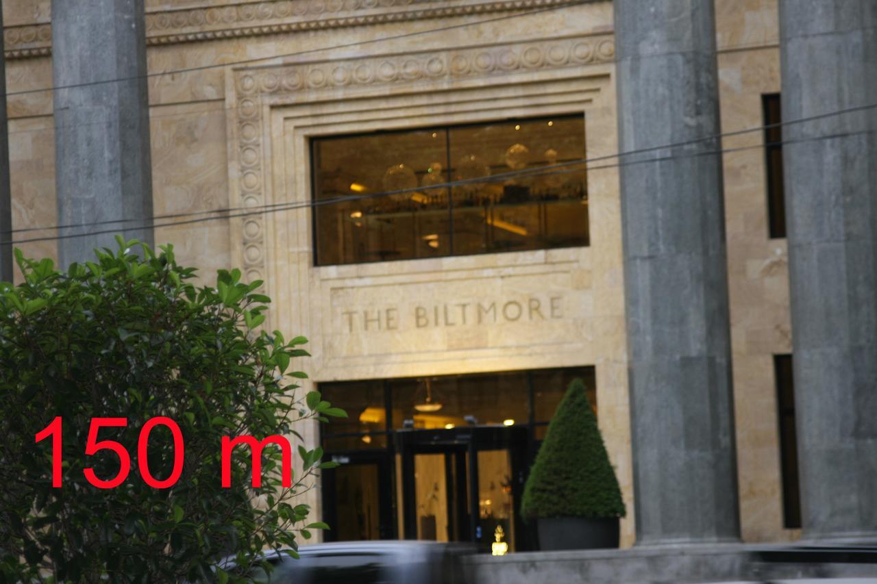 Opera Apartment Very Heart Of Tbilisi Esterno foto